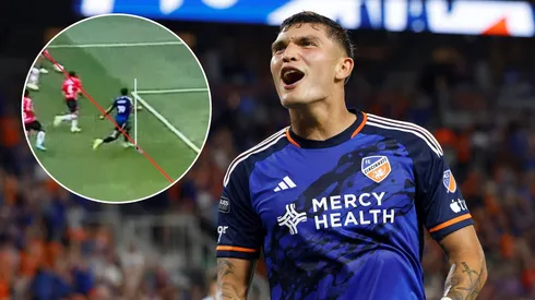 El gol de Brandon Vázquez a Chivas fue legal.