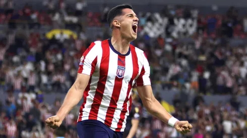 Tepa González no continuará en Chivas