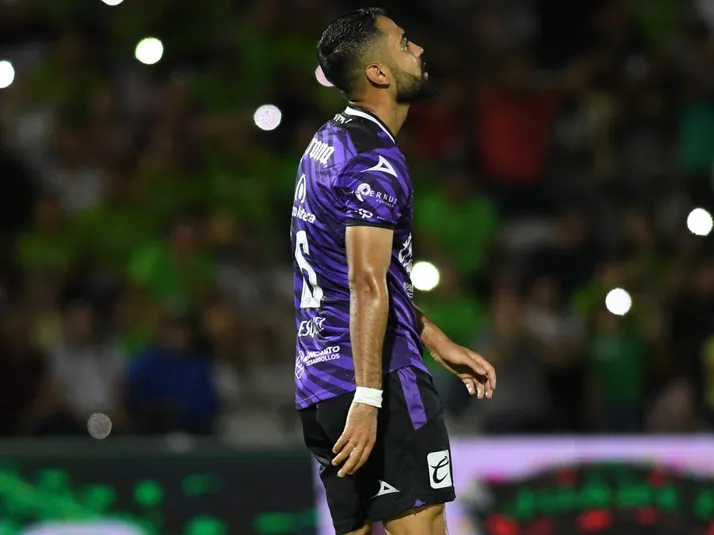 ¿Mazatlán cometió alineación indebida contra Chivas?