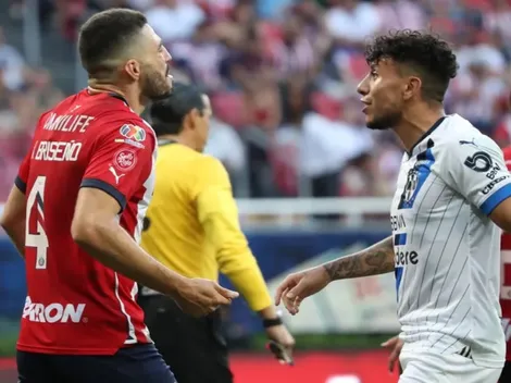 Afición de Chivas defendió al Pollo Briseño por ofensa de Joao Rojas