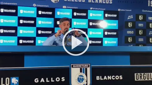 Veljko Paunovic no respondió preguntas y cerró su breve intervención en Querétaro