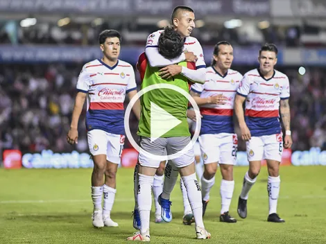 Video: Roberto Alvarado amplió la ventaja de Chivas en Querétaro