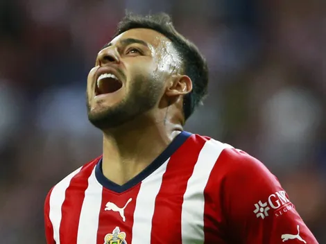 Patrocinador de Chivas tomaría una drástica decisión con Alexis Vega