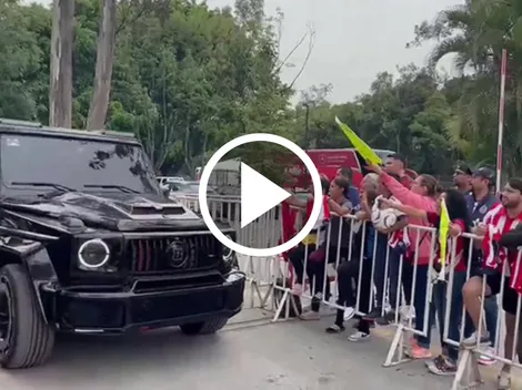 ¿Cómo despidió la afición a Alexis Vega y Cristian Calderón?