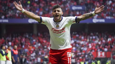 Alexis Vega pudiera regresar a Toluca en caso de salir de las Chivas