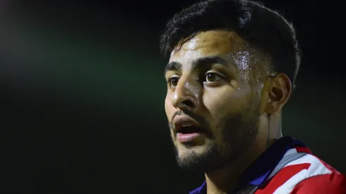 Alexis Vega no sería titular contra Pumas