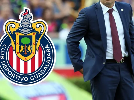 Hizo campeón a Chivas y ahora quiere regresar a dirigir en lugar de Paunovic
