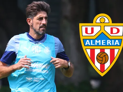 Almería presentó contrato de Veljko Paunovic y resta un detalle