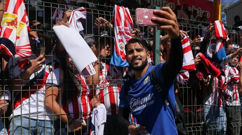 Miguel Ponce se lanza contra afición de Chivas: No necesitan que los alientes cuando van ganando