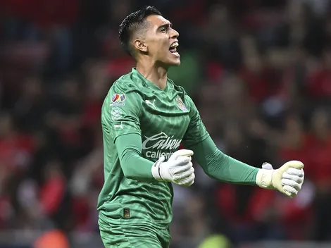 Afición elogia y festeja debut de Raúl Rangel