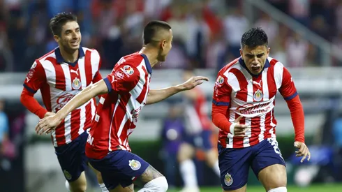 Noticias de Chivas hoy 30 de noviembre: Tuca recomienda a Amaury; adiós a Vega y Chicote