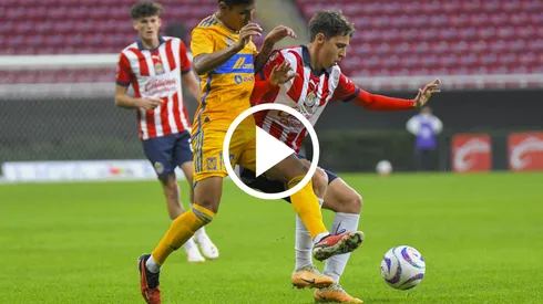 Chivas recibe a Tigres con la misión de imponerse para buscar el título en Nuevo León