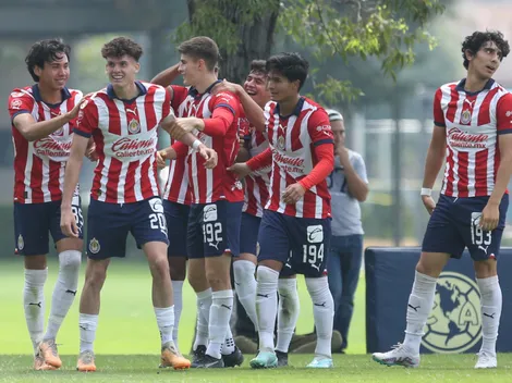 "Hormiga" González y otras cinco figuras de Chivas Sub-23