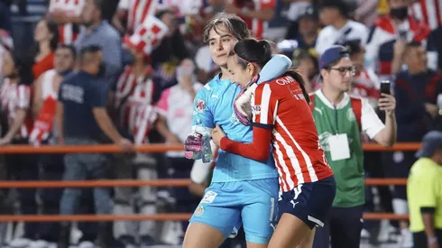 Oficial: Blanca Felix y Gabriela Valenzuela renuevan sus contratos con Chivas Femenil.