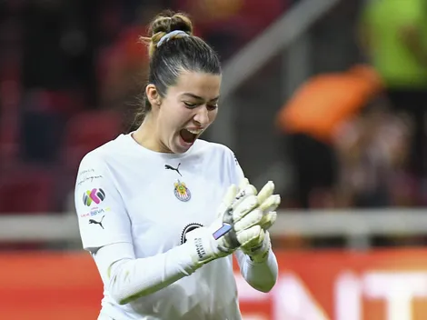 Celeste Espino presume su renovación con Chivas Femenil