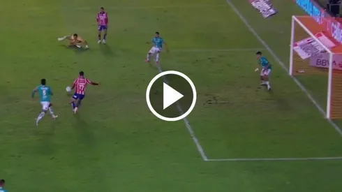 El increíble fallo de Ángel Zaldívar.