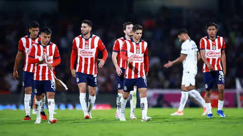 Los jugadores de Chivas que acaban contrato.