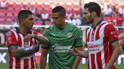 Noticias de Chivas hoy 23 de noviembre: ¿Vela llega a Chivas?; Vega y Chicote lo siguen negando