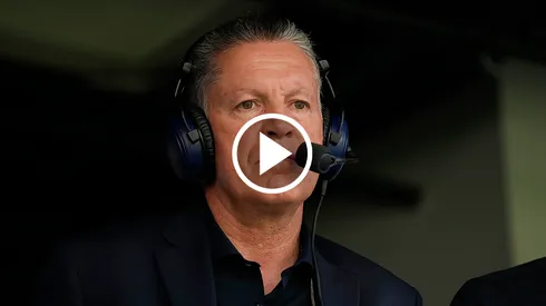 Ricardo Peláez desata las burlas en redes sociales por su efusivo festejo en el gol de Edson Álvarez