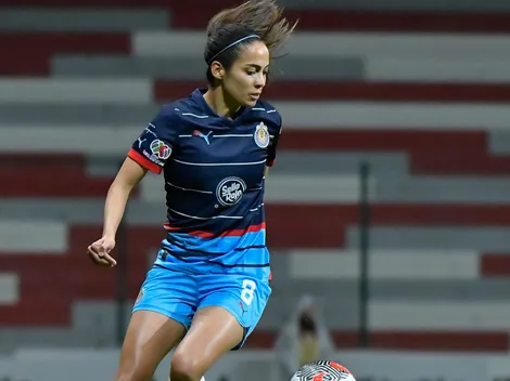 ¡Oficial! Caro Jaramillo renovó su contrato en Chivas Femenil