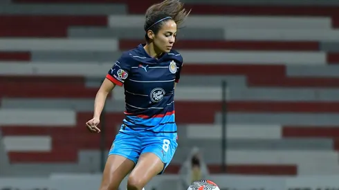 Oficial: Chivas Femenil dio a conocer que renovaron el contra de Caro Jaramillo.