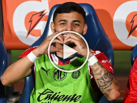 Afición de Pumas gritó “borracho” a Alexis Vega