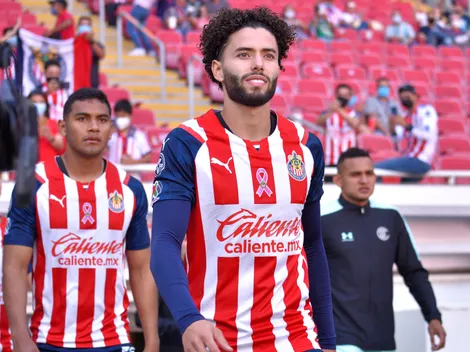 Tres razones por las que el Chino Huerta no anduvo en Chivas