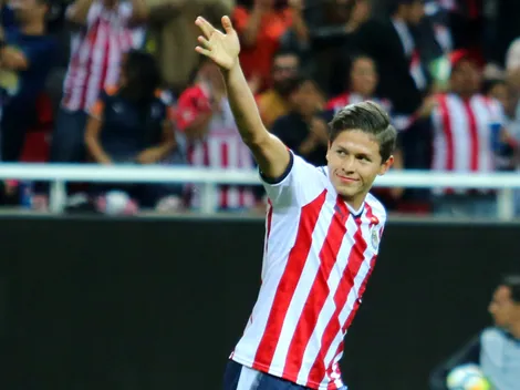 Jesús Godínez lanza guiño a Chivas