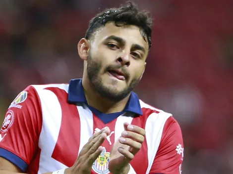 Referentes de Chivas saludan a Alexis Vega por su cumpleaños
