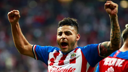 Alexis Vega, convocado por Veljko Paunovic para el Chivas vs. Pumas.