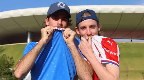 Afición da de qué hablar previo a la presentación de Chicharito Hernández.