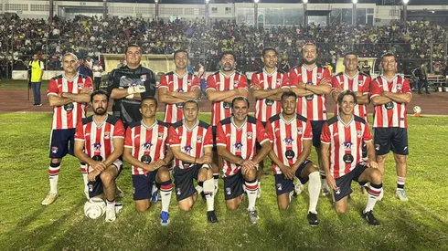 La afición de Chivas en Tabasco recordó y ovacionó a Camilo Romero