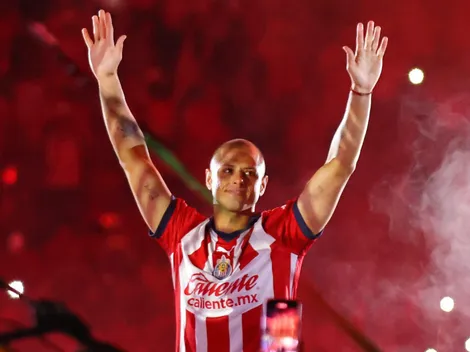 El día que Jorge Vergara compró una máquina para curar a Chicharito de lesión