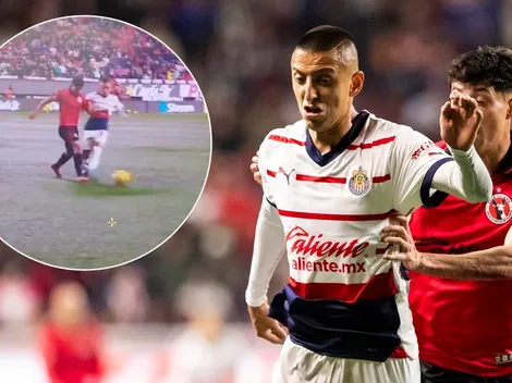 Ramos Rizo pidió roja para el Piojo Alvarado