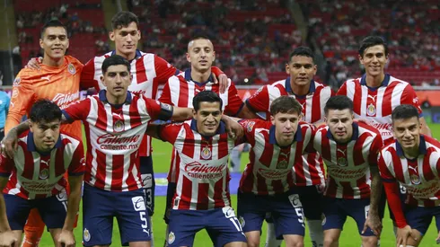 Últimas noticias de Chivas HOY 26 de enero: Extraño contrato de Chicharito; Whalley, ¿por fin titular?