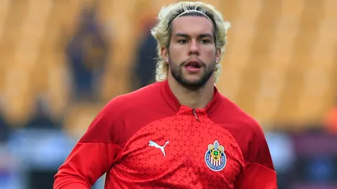 Piojo Herrera ataca a Chivas.