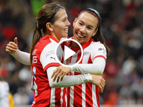 Licha Cervantes le dio la bienvenida a Chicharito