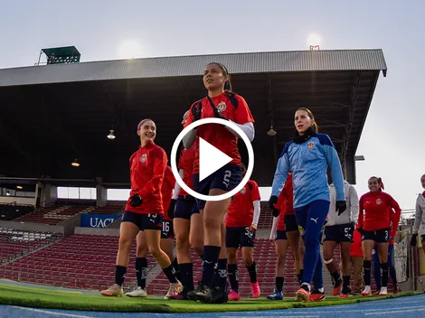 Se lanza contra Chivas femenil y se vuelve viral