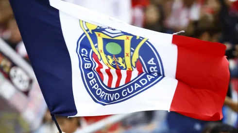 La polémica se ha apoderado del día a día de Chivas.