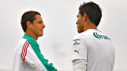 Oswaldo Sánchez minimiza el fichaje de Chicharito en Chivas: No es la solución