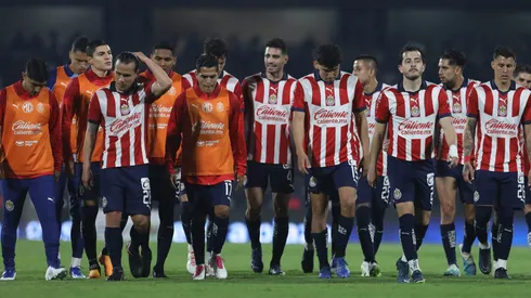 Las últimas noticias de Chivas HOY 10 de enero: No llegaría solo Chicarito; la felicidad de Amaury