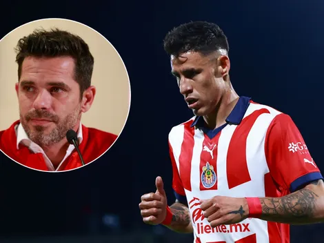 La sorpresa de Gago en su primera alineación con Chivas