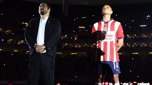 Advirtieron a Chivas por culpa de Chicharito Hernández.
