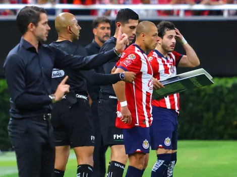 Esperaban mejor nivel de Chicharito en su debut con Chivas