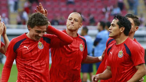 Lo que debería cambiar Fernando Gago para que Chicharito y JJ Macías jueguen juntos