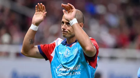 Chicharito no escuchó a Fernanado Gago.