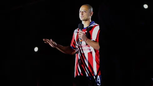 El atacante es la primera vez que lo convocan en un duelo oficial.