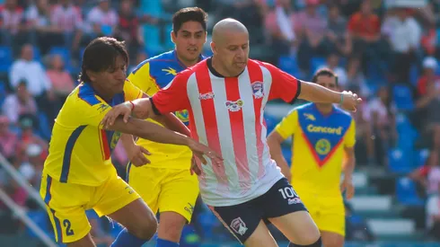 Golazo del Bofo Bautista.