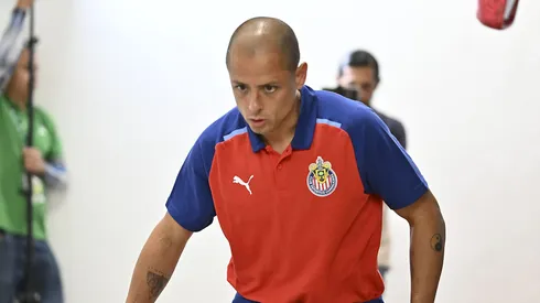 Chicharito captado yendo al hotel de concentración.Foto: Imago7/Etzel Espinosa