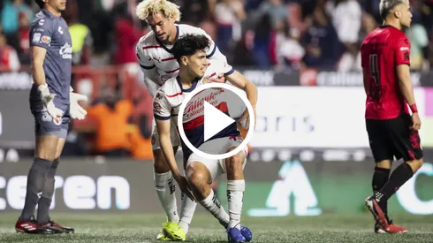 Erick Gutiérrez y Cade Cowell dieron la noticia positiva para este lunes en Chivas